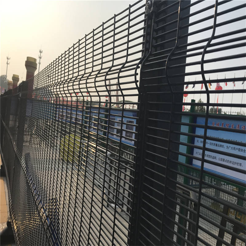 Invisible wall fencing prices 2025