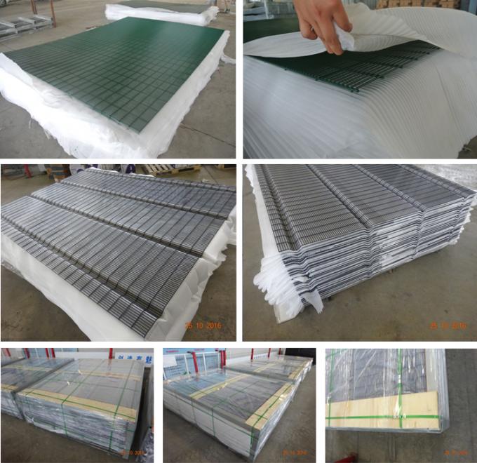 Anti Resistant Clear Vu Fence Panels / Clearvu Fencing Highly Attractive 15