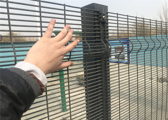 Anti Climb Welded Wire Mesh 358 High-Security Fence 5