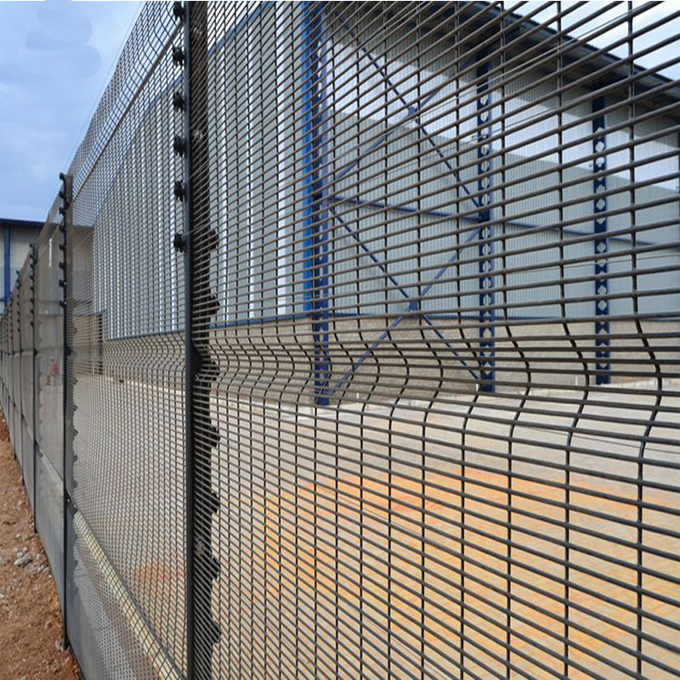 358 welded wire mesh fence high security fence Y post security fence China supplier 12