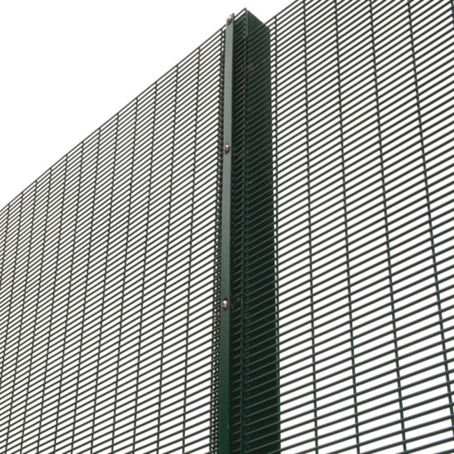 security mesh fence (4).jpg