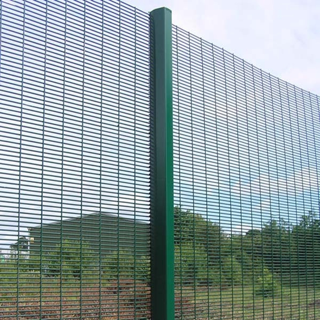 security mesh fence (5).jpg