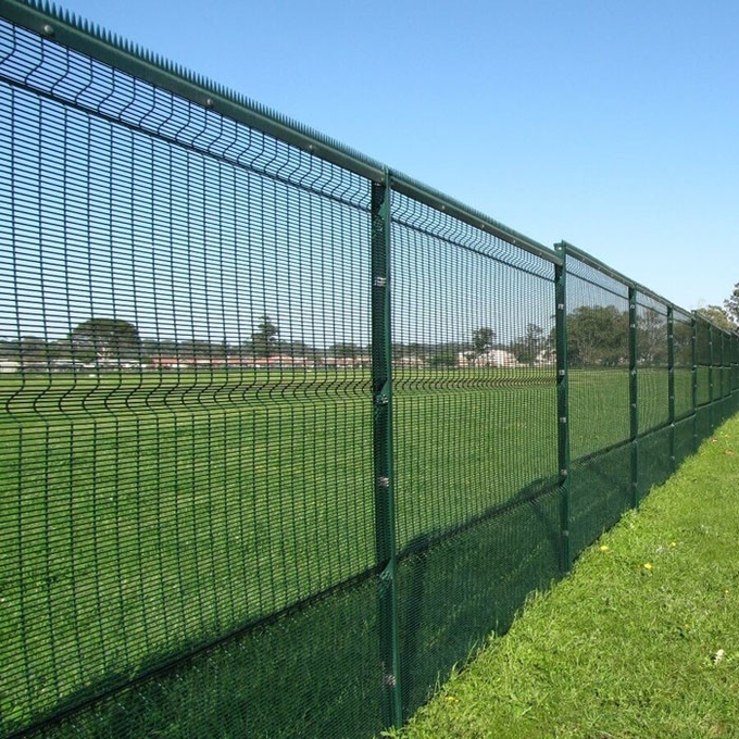 358 high security wire fence 12.7mm x 76.20mm diameter 3.00mm/4.00mm powder coated RAL 9001 6